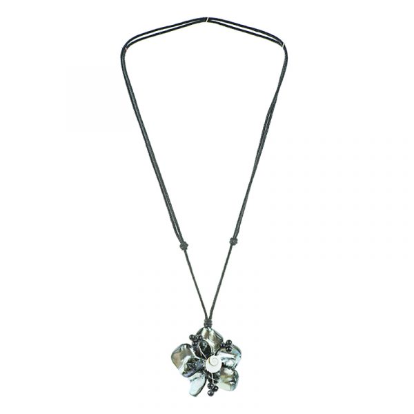 Jessy Black - fekete kagyló nyaklánc 2 Jessy Black - fekete kagyló nyaklánc - Image 2