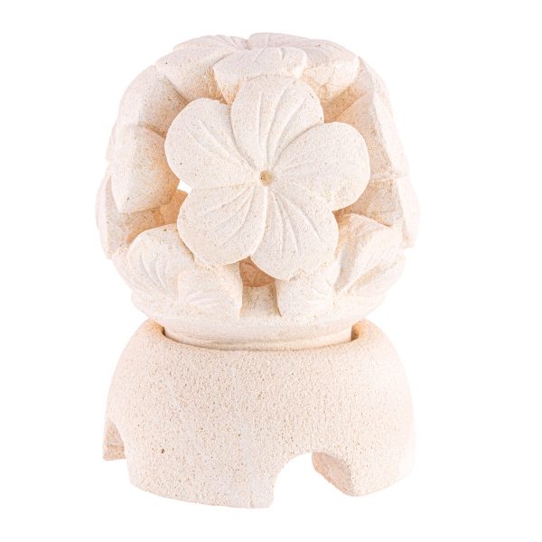 Frangipani mécsestrató - faragott homokkő 1 Frangipani mécsestrató - faragott homokkő