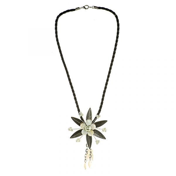 Elizabeth - kagyló nyaklánc 1 Elizabeth - kagyló nyaklánc