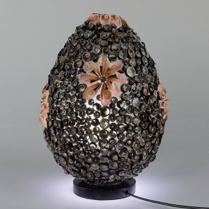 Fullshell Eggflower - kagyló asztali lámpa